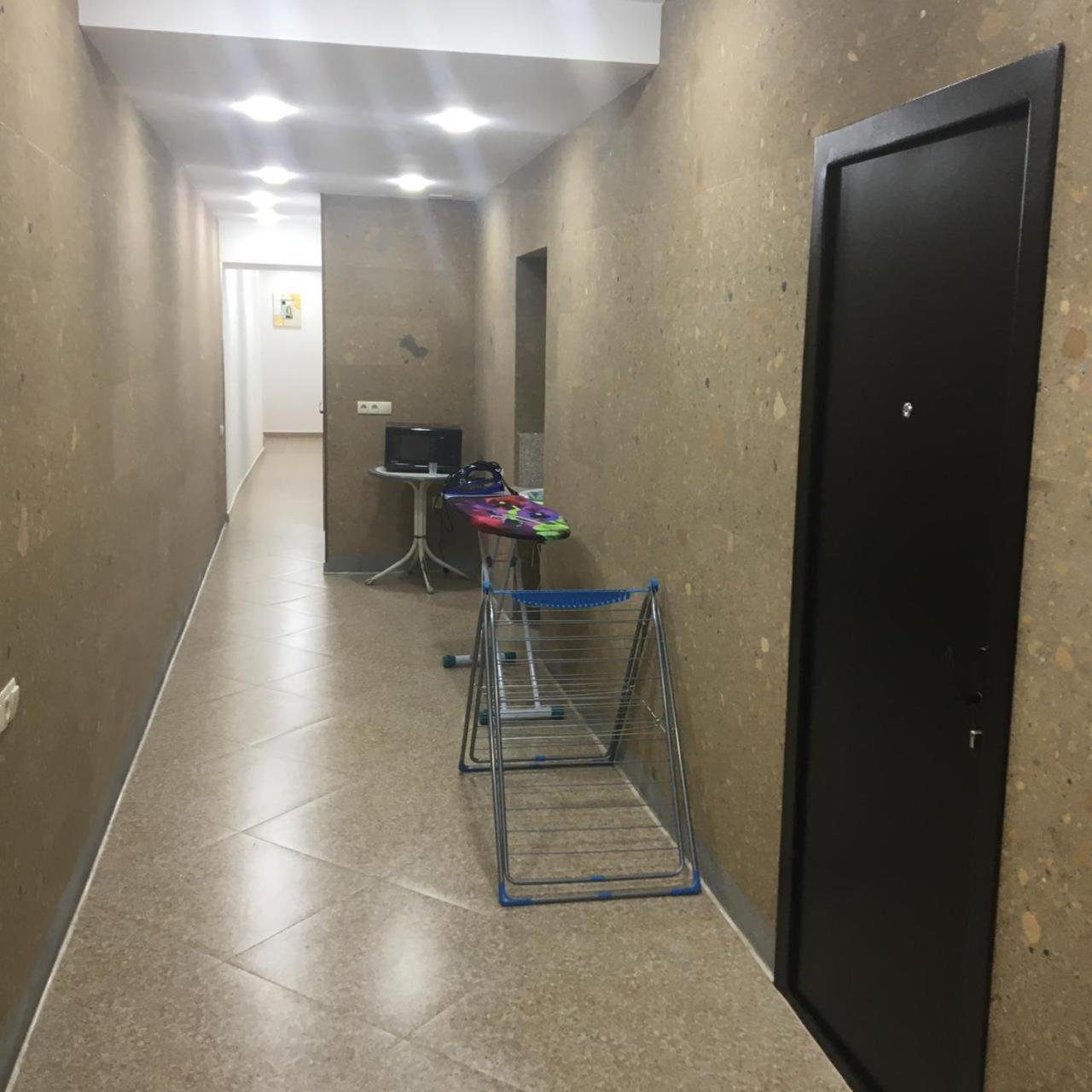 Aygestan Apartments Yerevan Exterior photo